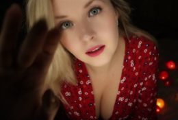 Valeriya ASMR Lens Kissing Exclusive video