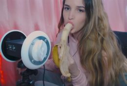 Luz ASMR Eating A Banana Video