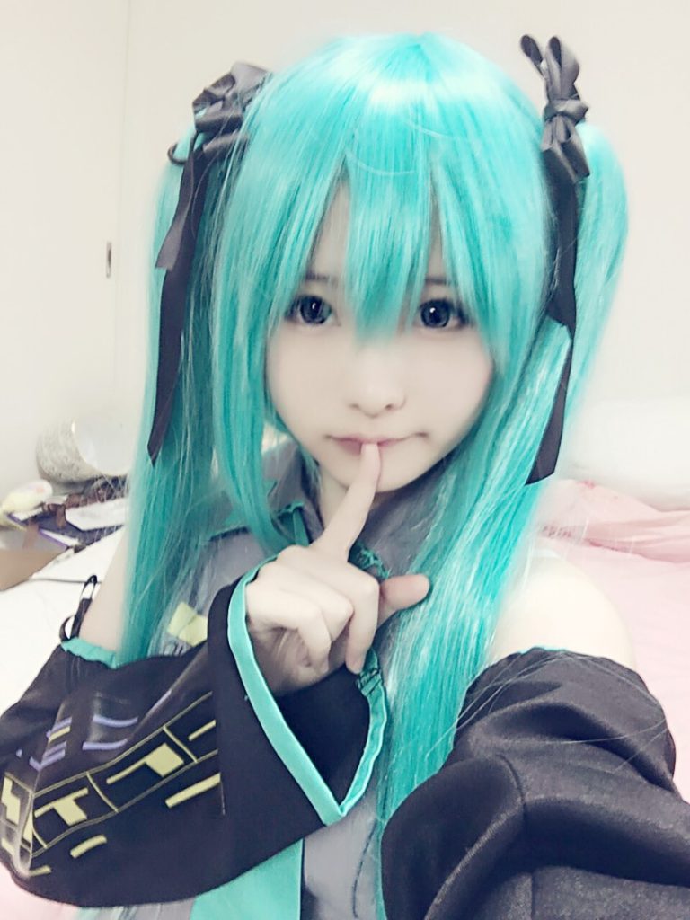 Xi Dai Dai Miku Cosplay 6 ThotsFlix