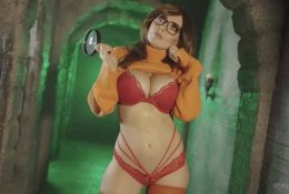 Jessica Nigri Sexy Big Tits Velma Cosplay Strip